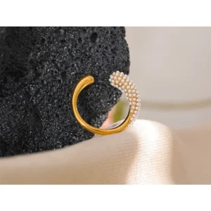 Bague perle moderne ouverte fantaisie