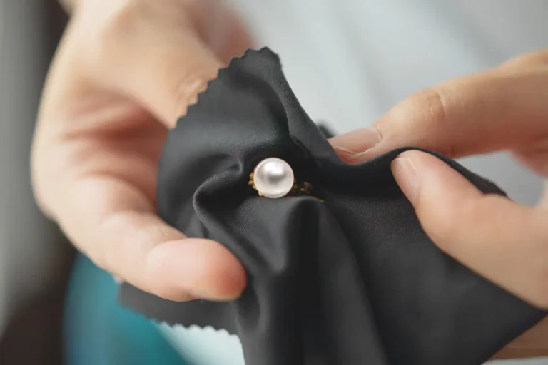 Comment Entretenir Ses Bijoux En Perles