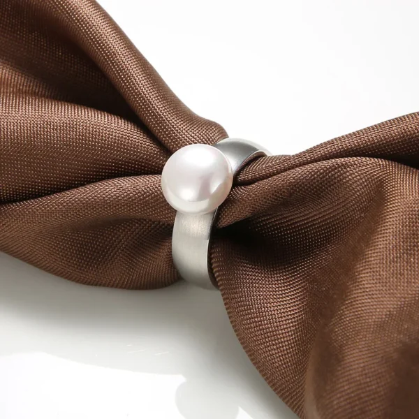 Bague Argent Avec Perle Blanche Et Zircon - Bijou Neuf Sans Emballage - Style élégant