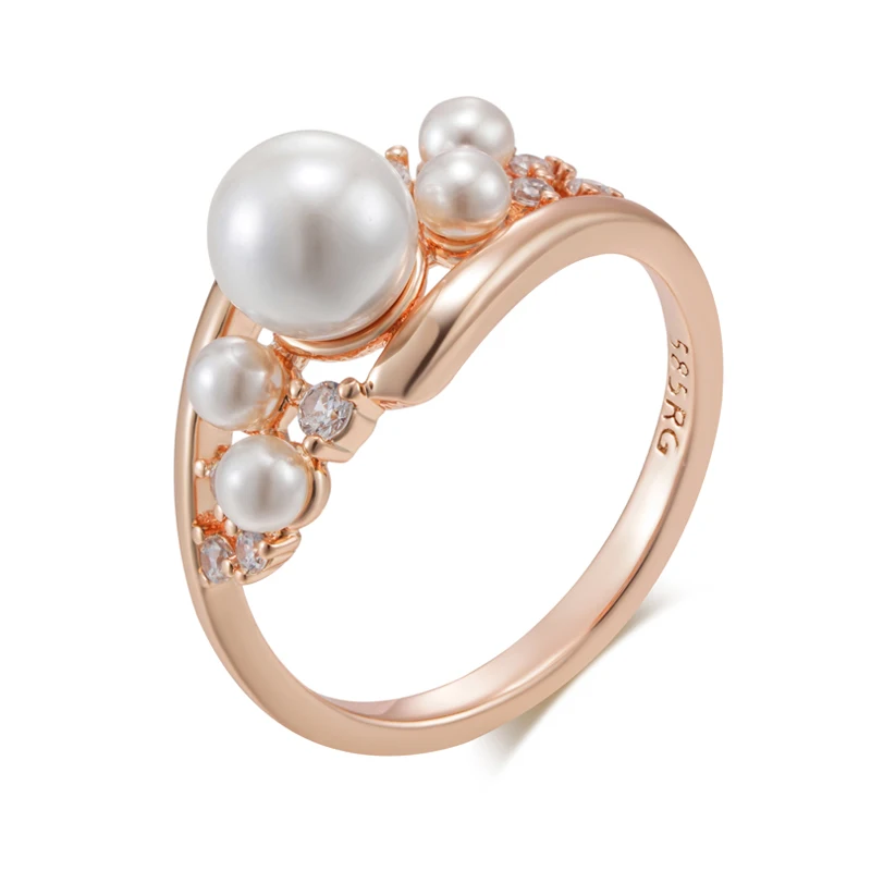 Bague avec multiples perles or rose