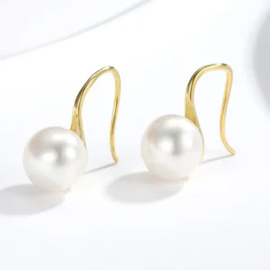 Boucles d'oreilles perles blanches nacrées et or