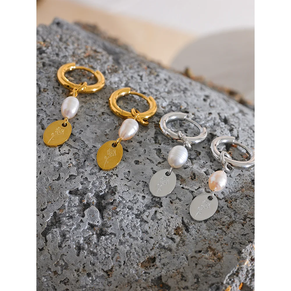 Boucles d'oreilles perles pendantes avec médaillon argent