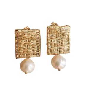 Boucles d'oreilles perles vintage dorées