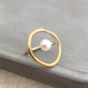 Bague perle irrégulière ronde