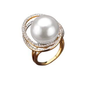 Bague ronde design dorée avec perle blanche