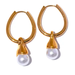 Boucles d'oreilles créoles dorées avec perles originales