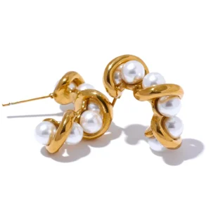 Boucles d'oreilles perles entremêlées dorées