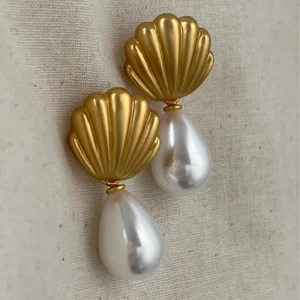 Boucles d'oreilles perles et coquillages dorées
