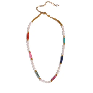 Collier multicolore et doré avec perles blanches